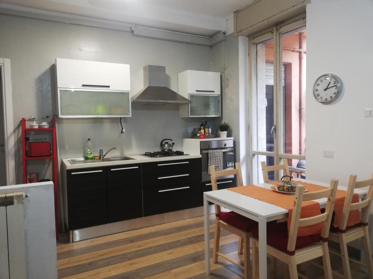 דירות מילאנו Giusti Flat - Next To Cimitero Monumentale Castello Sforzesco חדר תמונה